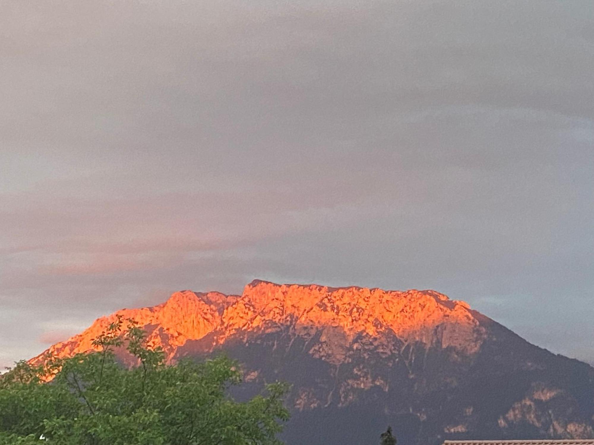 Ferienwohnung Kaiserpanorama - Alpenmagie Suites Oberaudorf Exterior foto